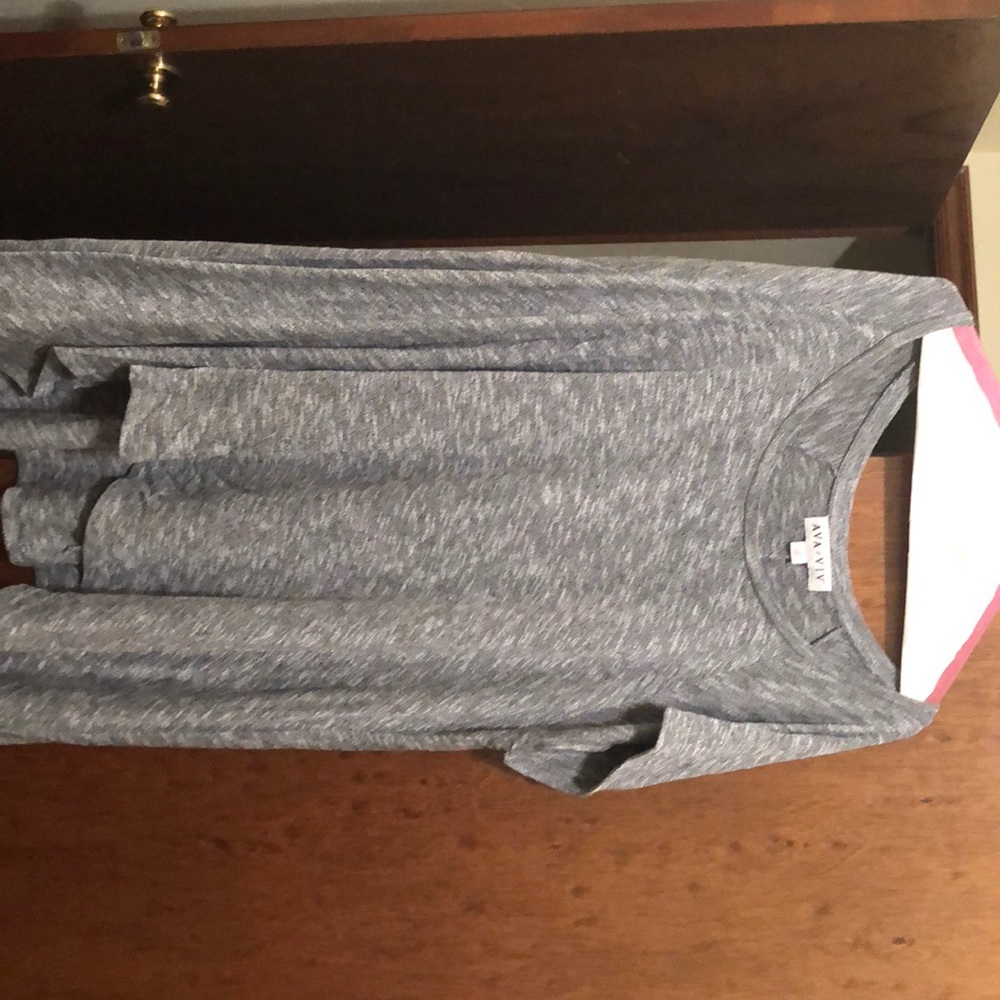 Super cute grey sweater material shirt!
